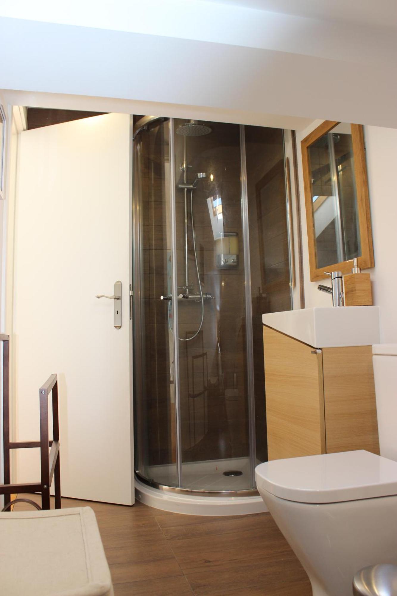 Apartment 3 Bedroom Penthouse With A/c And Private Terrace Lisbon